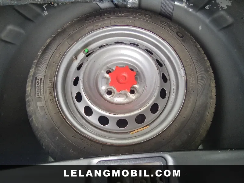 DAIHATSU AYLA - View 12