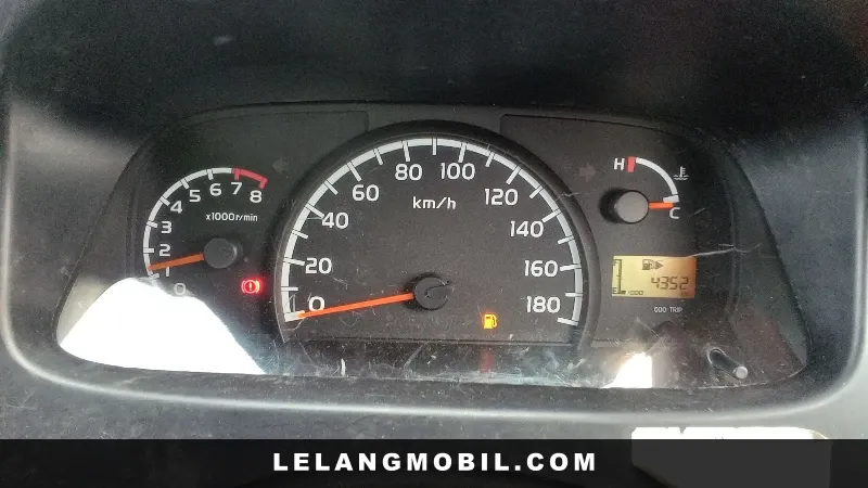 DAIHATSU GRANMAXMB - View 8