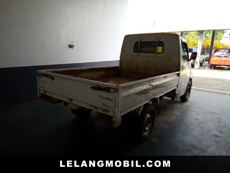 DAIHATSU GRANMAXPU - View 3