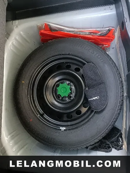 DAIHATSU ROCKY - View 13