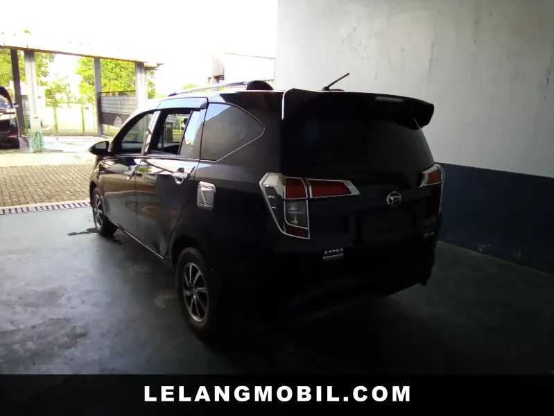 DAIHATSU SIGRA - View 4