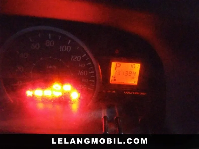 DAIHATSU SIGRA - View 7