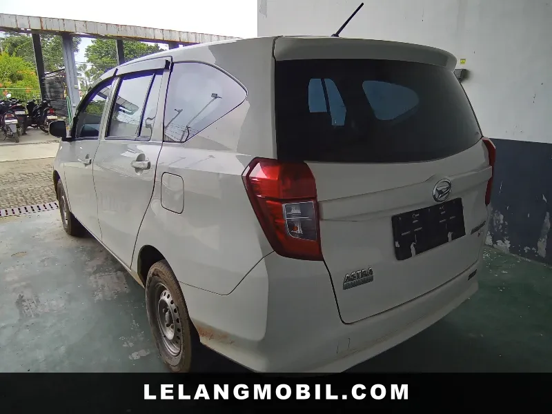 DAIHATSU SIGRA - View 4