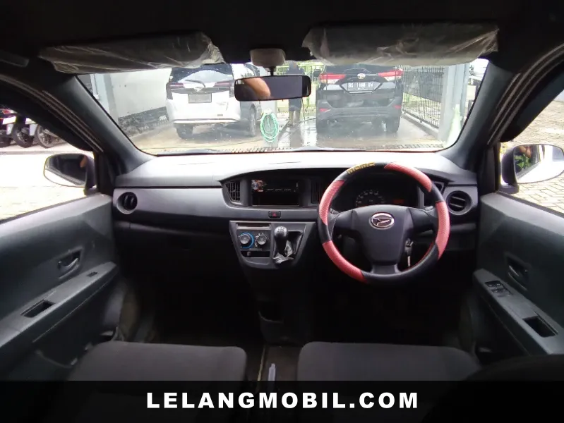 DAIHATSU SIGRA - View 5