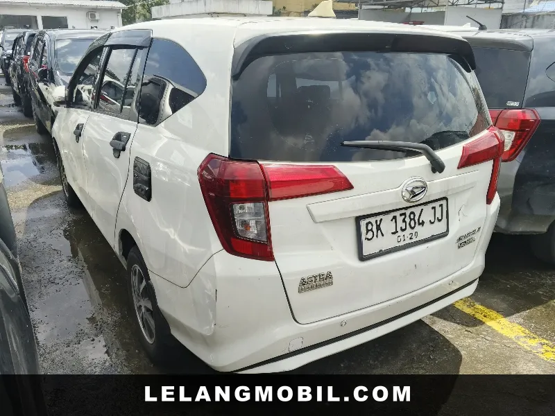 DAIHATSU SIGRA - View 4