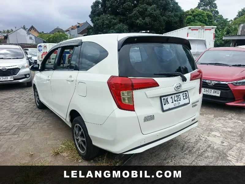 DAIHATSU SIGRA - View 4