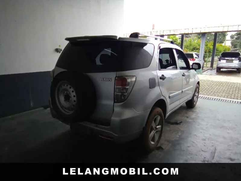 DAIHATSU TERIOS - View 3