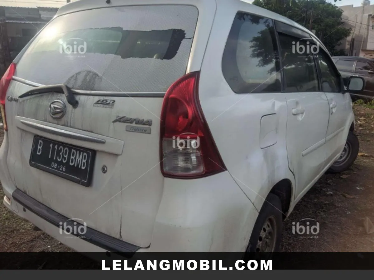 DAIHATSU XENIA - View 3