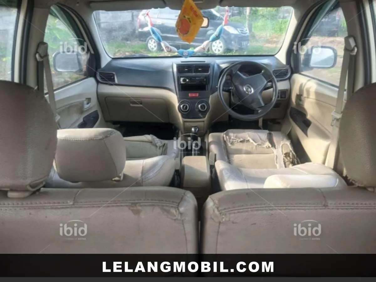 DAIHATSU XENIA - View 5