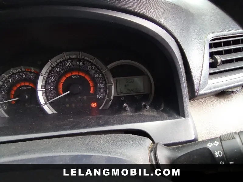 DAIHATSU XENIA - View 7