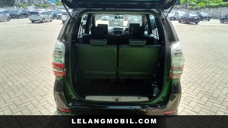 DAIHATSU XENIA - View 11