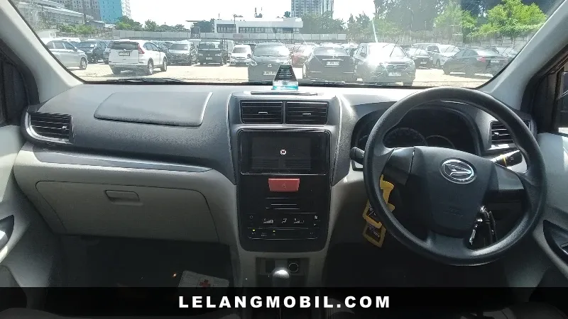 DAIHATSU XENIA - View 5