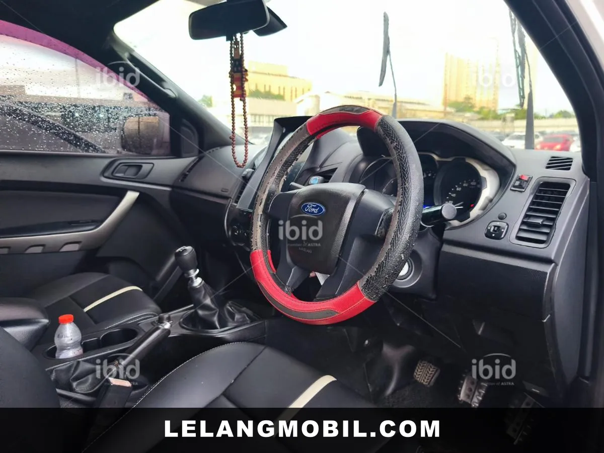 FORD RANGER - View 5