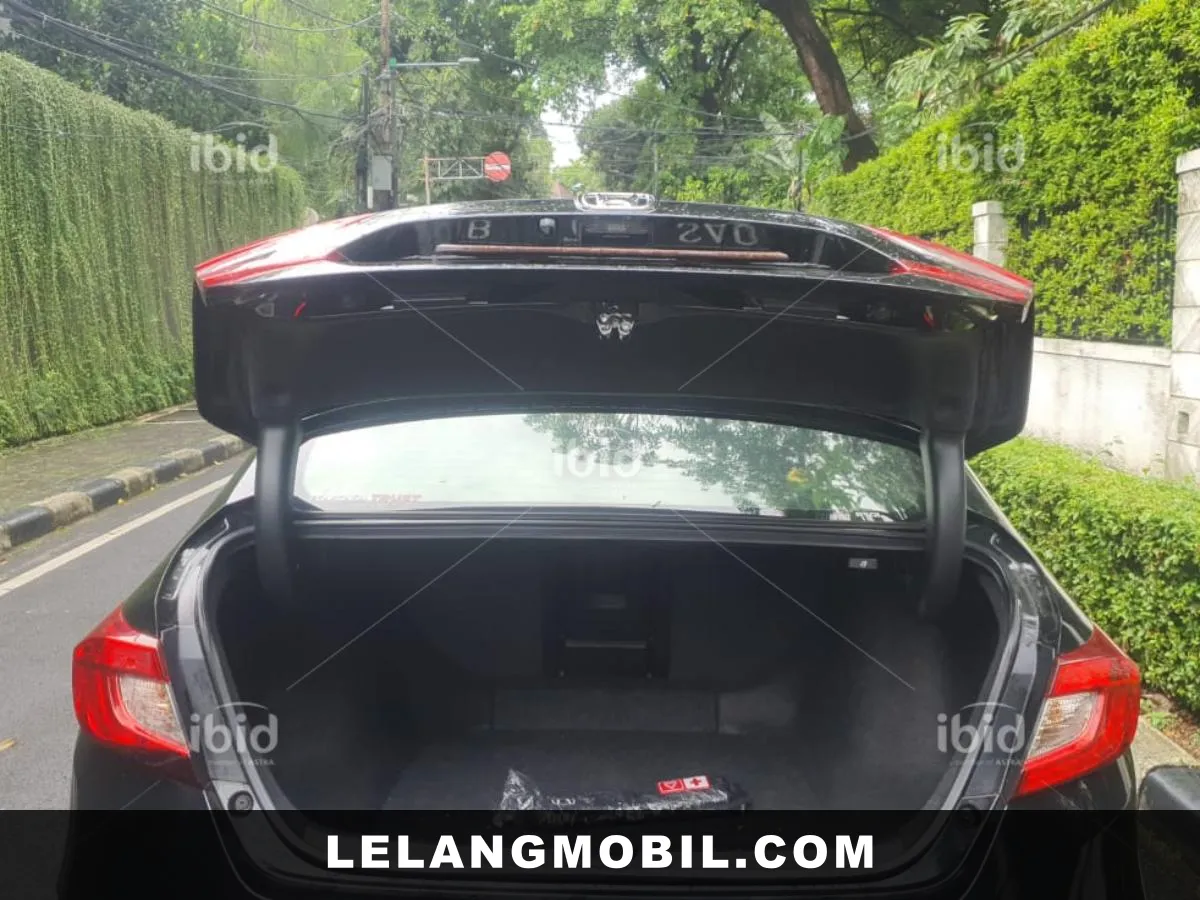 HONDA ACCORD - View 9