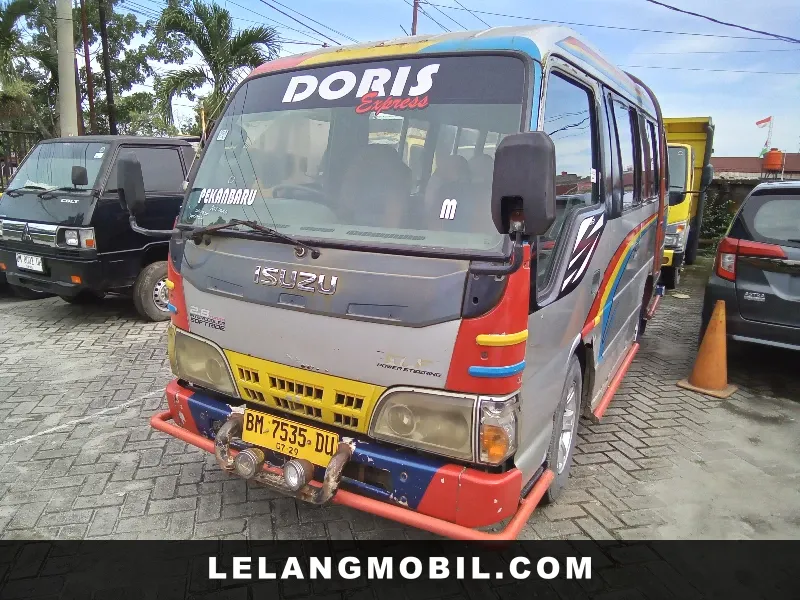 ISUZU ELF - View 1