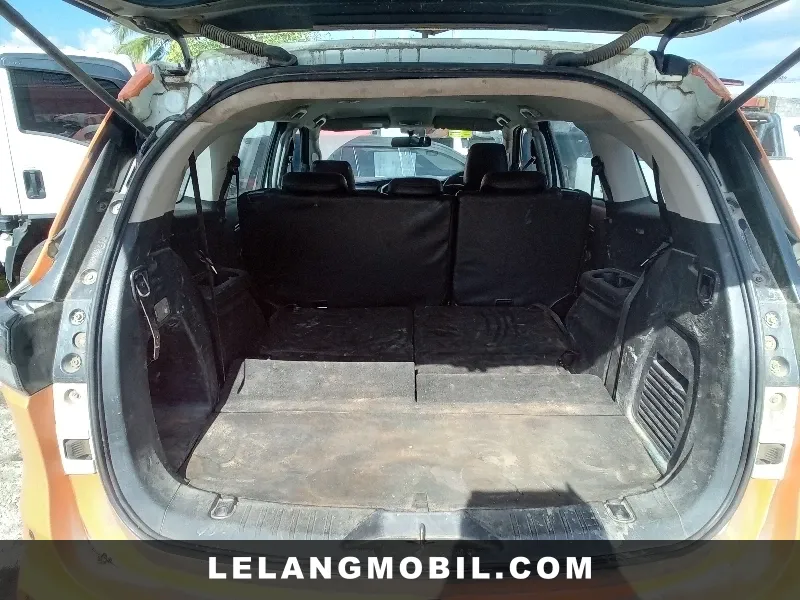 ISUZU MU X - View 11