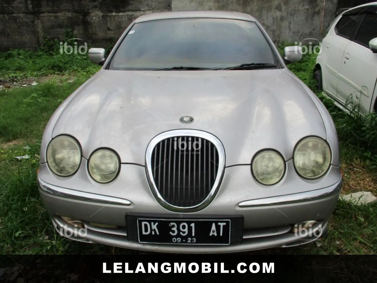 JAGUAR S - View 7