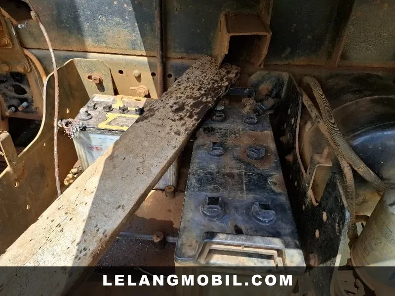 MERCEDES BENZ AXOR - View 13