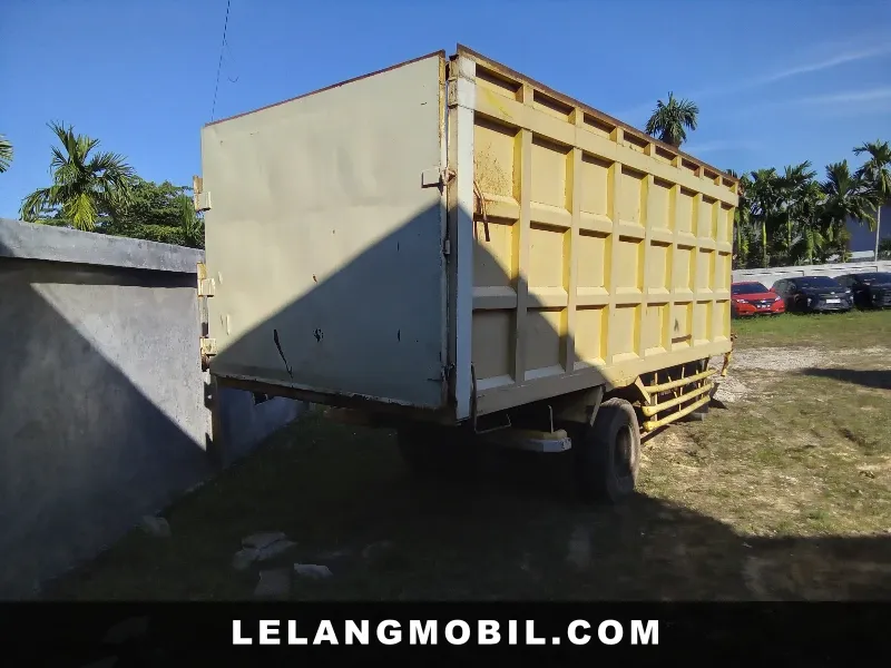 MITSUBISHI COLT D - View 3