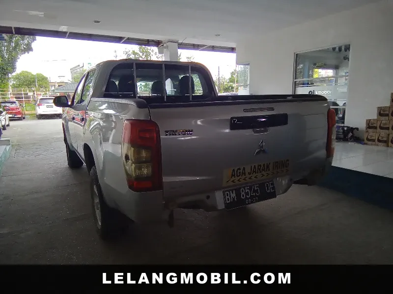 MITSUBISHI TRITON - View 4