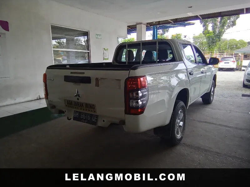 MITSUBISHI TRITON - View 3