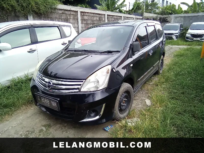 NISSAN GRANDLIVINA - View 1