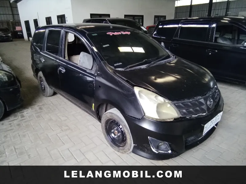 NISSAN GRANDLIVINA - View 2