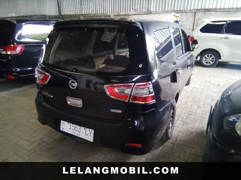 NISSAN GRANDLIVINA - View 3