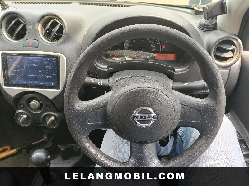 NISSAN MARCH - View 8