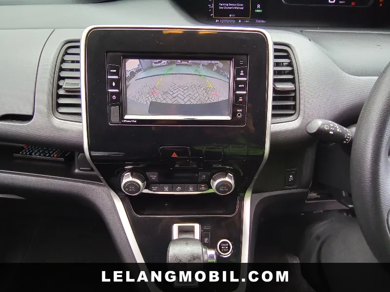 NISSAN SERENA - View 10