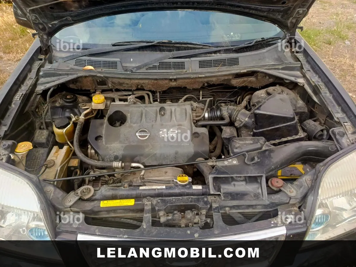 NISSAN XTRAIL - View 5