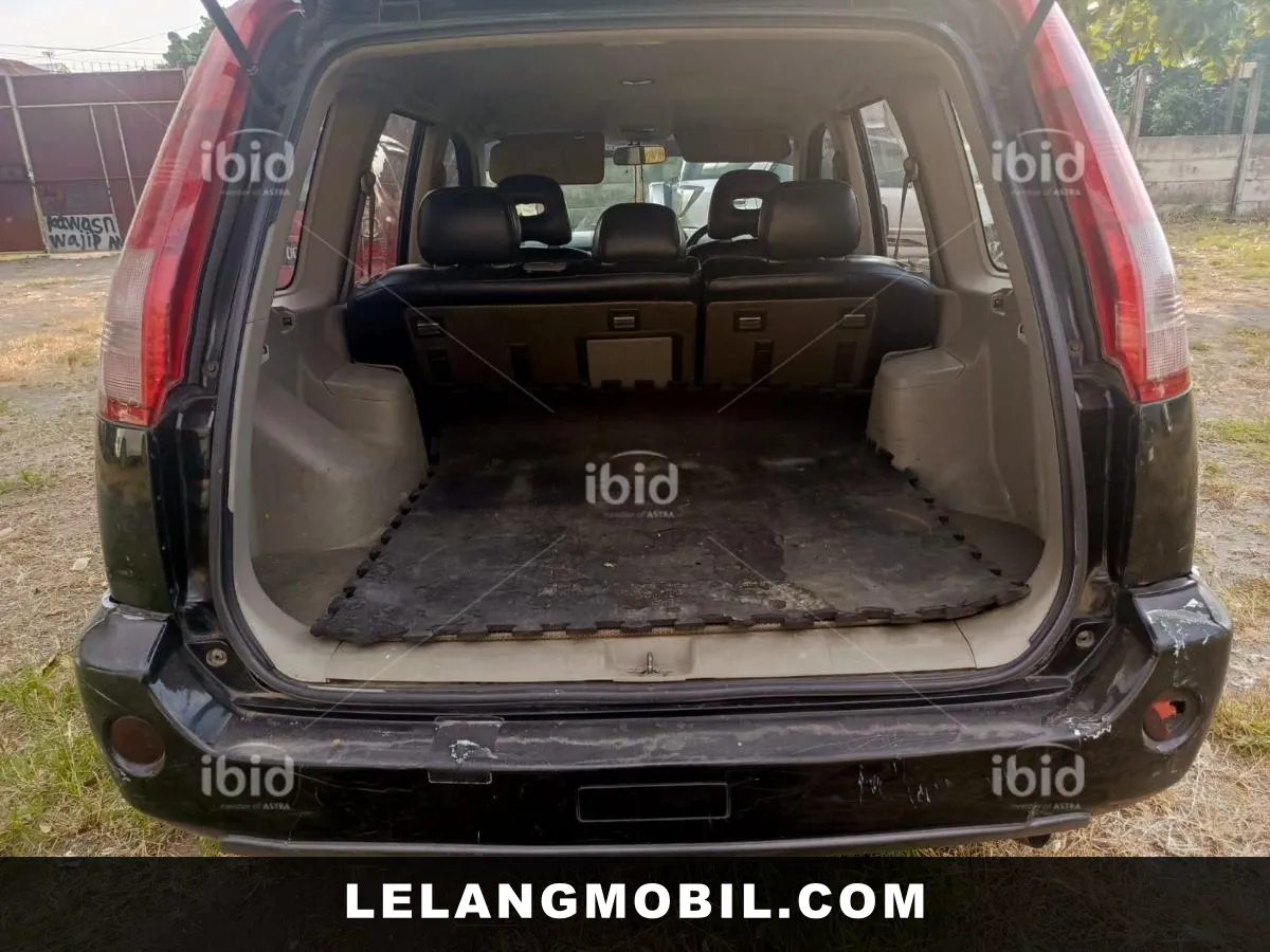 NISSAN XTRAIL - View 6