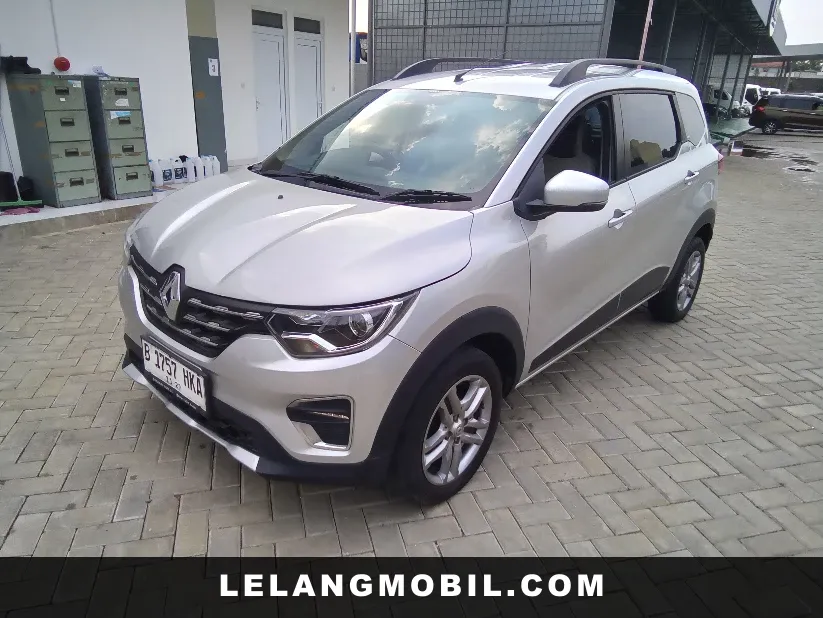 RENAULT TRIBER - View 1