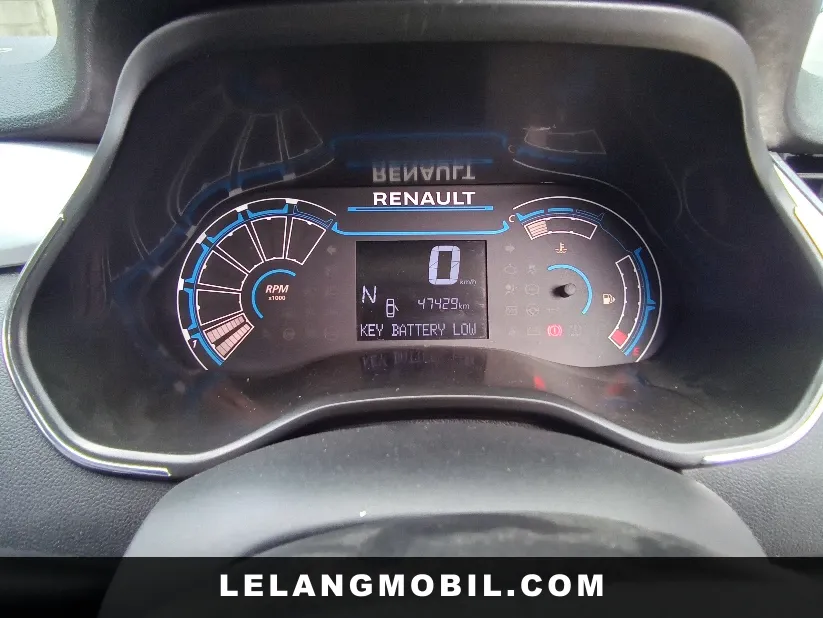 RENAULT TRIBER - View 7