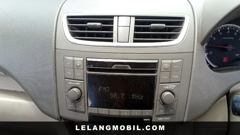 SUZUKI ERTIGA - View 10