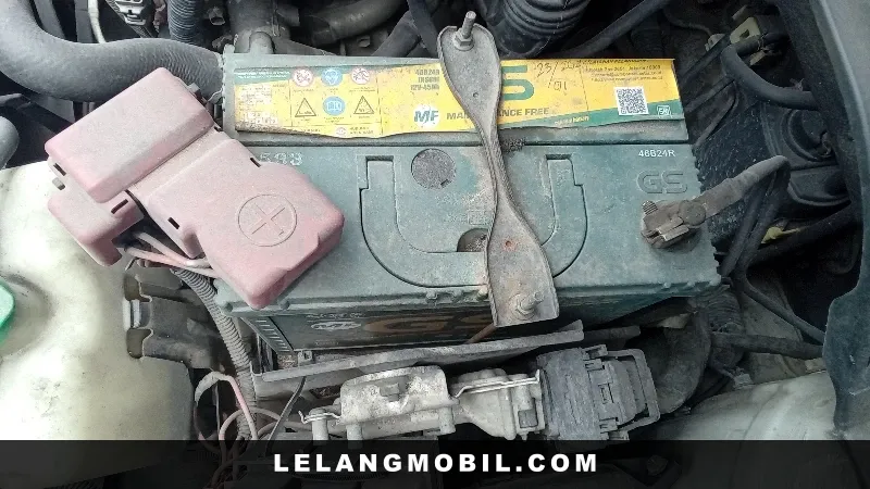 SUZUKI ERTIGA - View 13