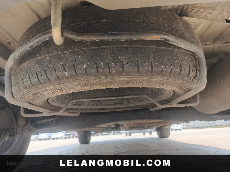 SUZUKI ERTIGA - View 25