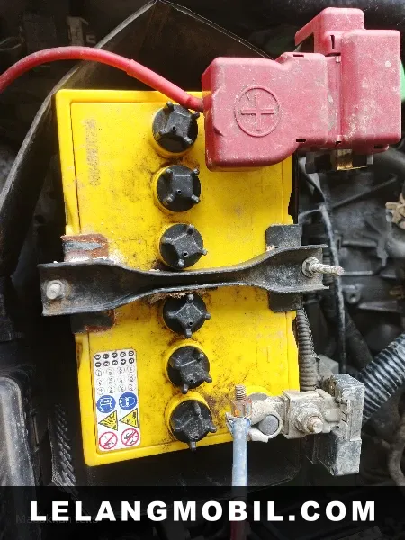 SUZUKI ERTIGA - View 27