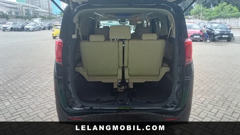 TOYOTA ALPHARD - View 10