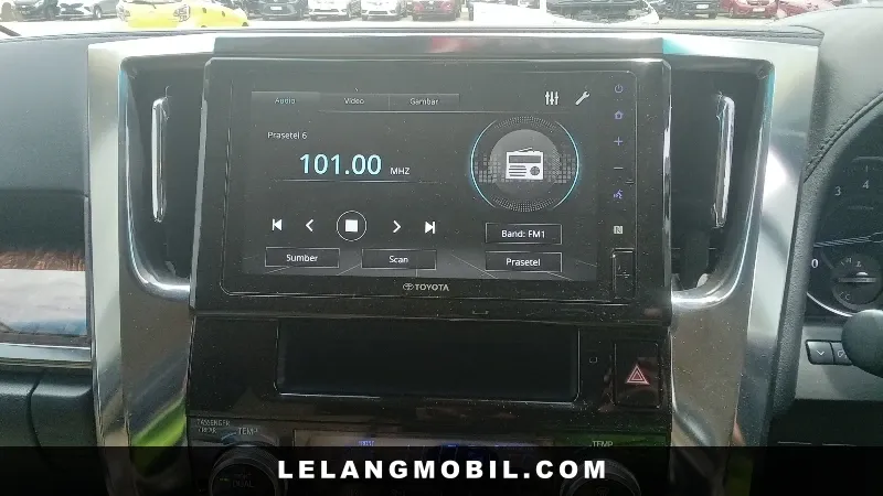 TOYOTA ALPHARD - View 9