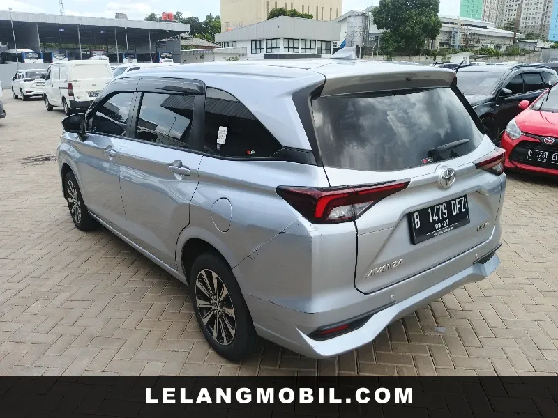 TOYOTA AVANZA - View 4