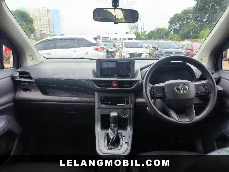 TOYOTA AVANZA - View 5