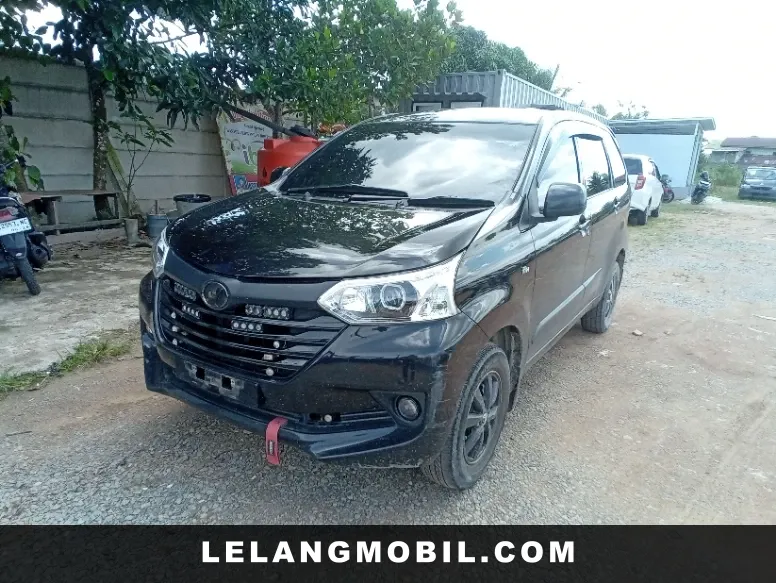 TOYOTA AVANZA - View 1