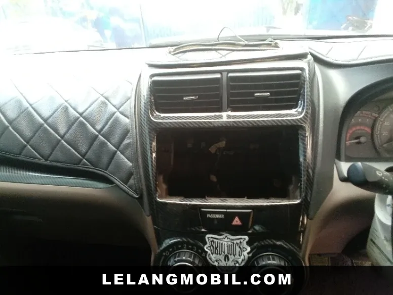 TOYOTA AVANZA - View 11