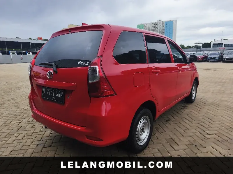 TOYOTA AVANZA - View 3