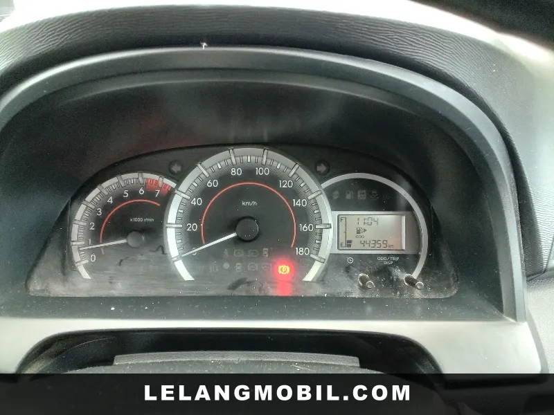 TOYOTA AVANZA - View 7