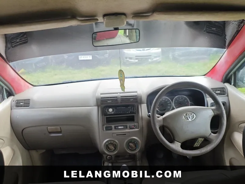 TOYOTA AVANZA - View 5