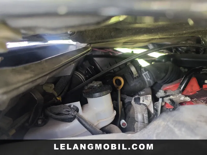 TOYOTA AVANZA - View 13