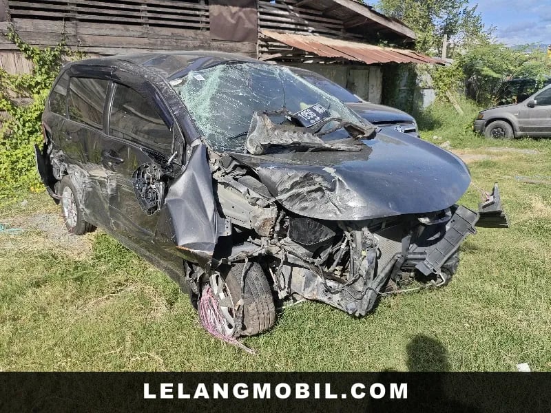 TOYOTA AVANZA - View 2