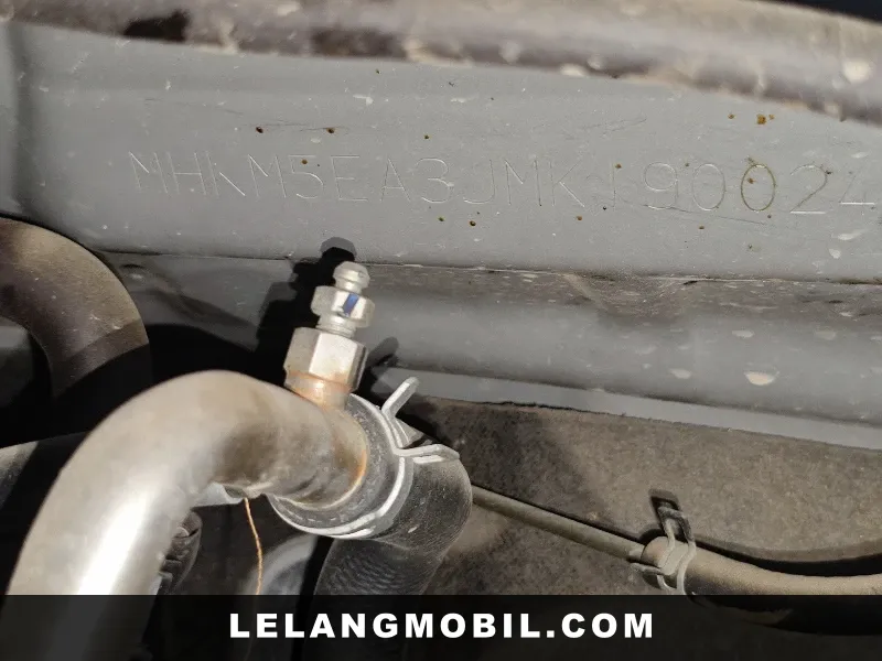 TOYOTA AVANZA - View 8